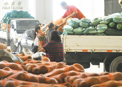 南京白云亭農(nóng)副產(chǎn)品中心批發(fā)市場 城市“菜籃子”的樞紐與變遷